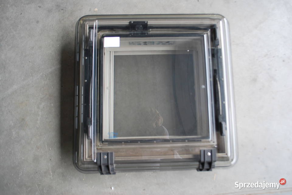 SZYBERDACHOKNO DACHOWE REMIS 40x40 Grzebowilk sprzedam