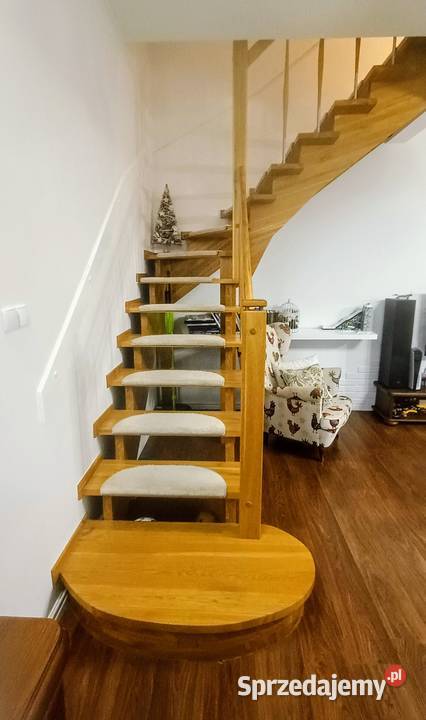 Mieszkanie pół domu na Warmii 100m2 garaż 40m2 asfalt warmińsko-mazurskie Bornity sprzedam