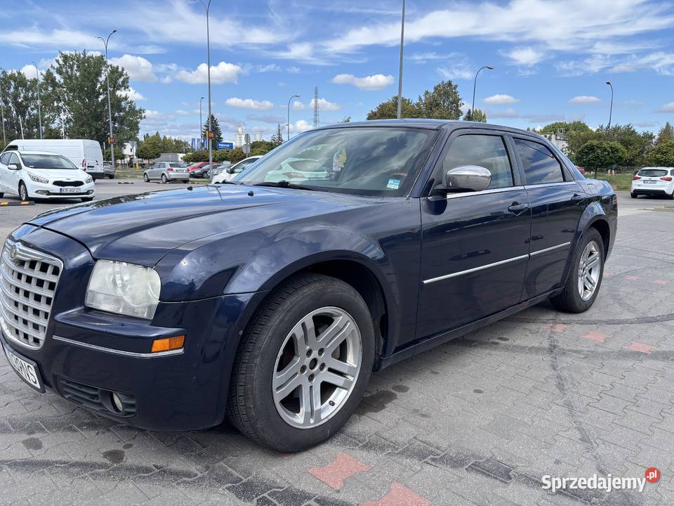 Chrysler 300c 35b gaz 2005 261000km Lublin