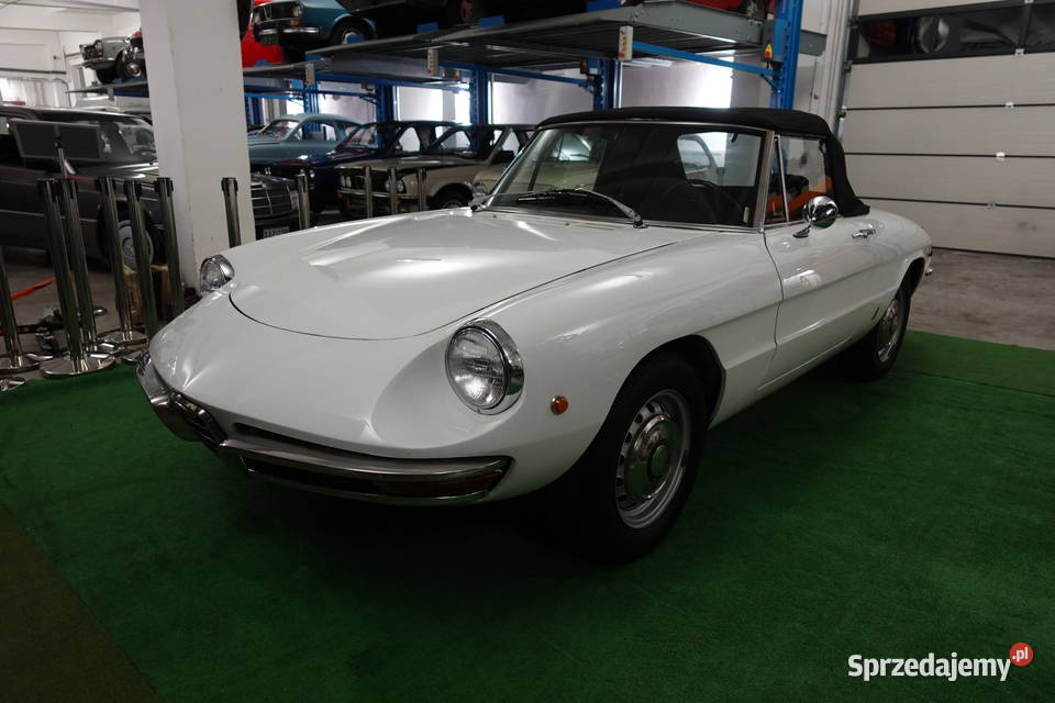 Alfa Romeo 1750 Spider Veloce z 1969r iniezione