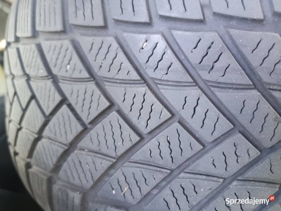 Opona wielosezonowa 225 50 17 98v 2022r 50 Puławy sprzedam
