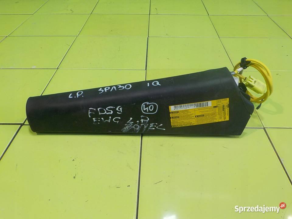 TOYOTA IQ 10 VVTI 09r HB AIRBAG poduszka fotela Części samochodowe sprzedam