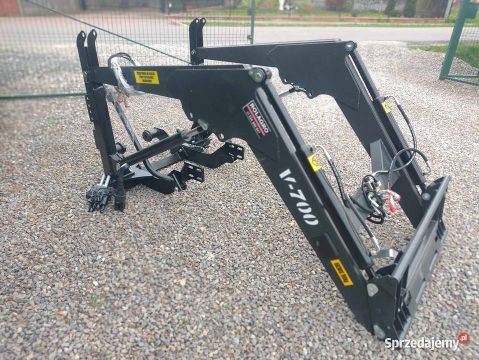 Ładowacz Czołowy Firmy ROLAGRO model V700 Nowy Targ
