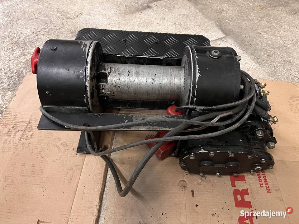 Wyciągarka samochodowa CEV 12V