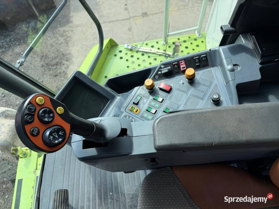 Kombajn zbożowy Claas Lexion 510
