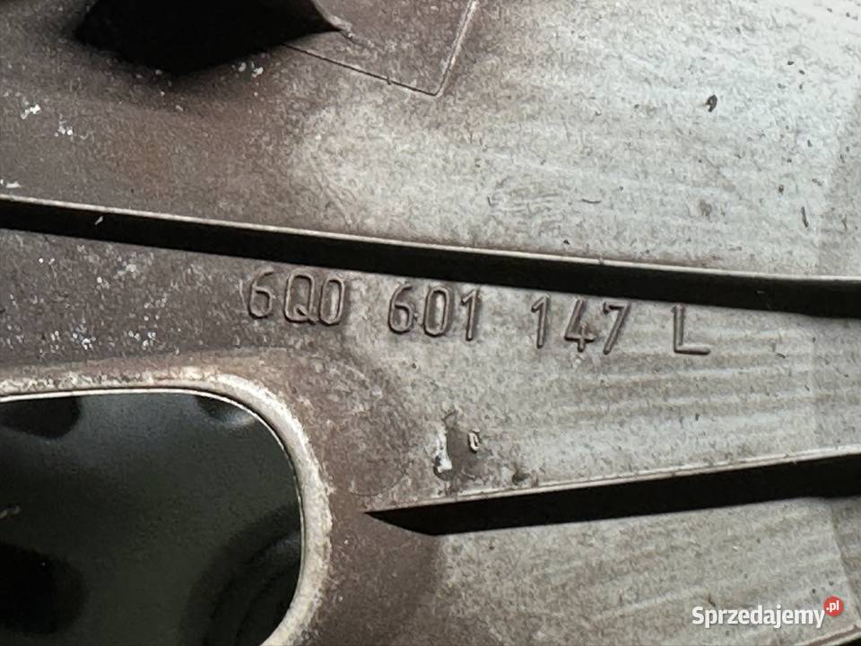 Oryginalne kołpaki 15 Volkswagen 6Q0601147 dolnośląskie