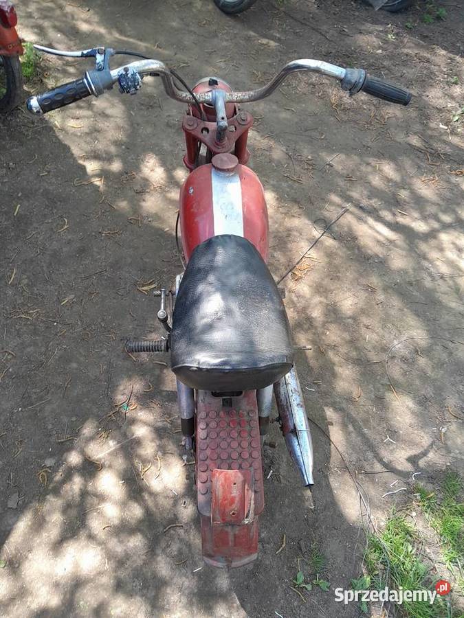 Motorynka M2 węgierska czerwona Świerzawa