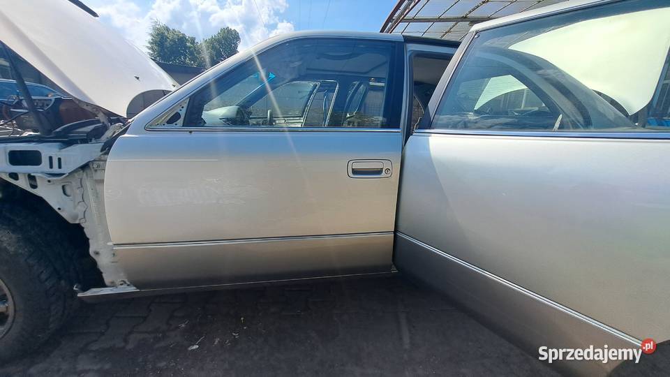 Drzwi lewy przód Lexus LS400 UCF21 9700r
