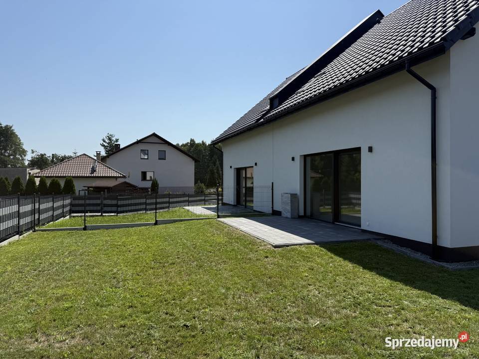 Sprzedam dom jednorodzinny w zabudowie bliźniaczej