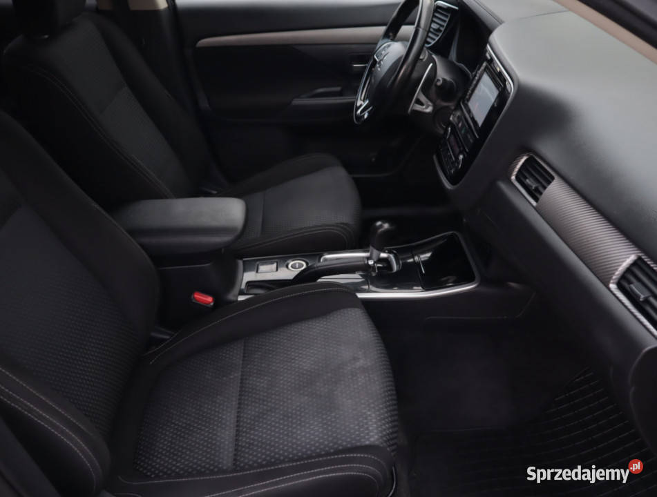 Mitsubishi Outlander 20 Lublin