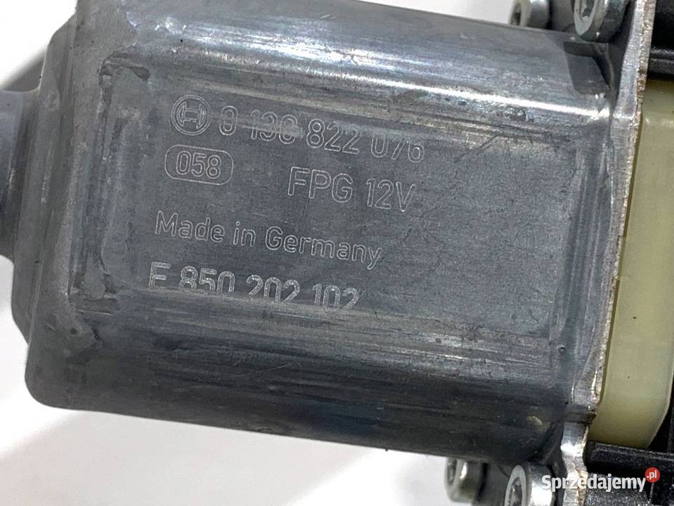 PODNOŚNIK SZYBY LEWY PRZÓD VW TOURAN 5Q0959802