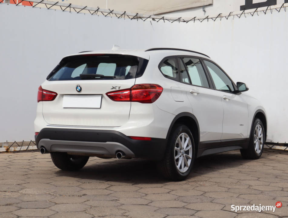 BMW X1 xDrive20i system Start-Stop