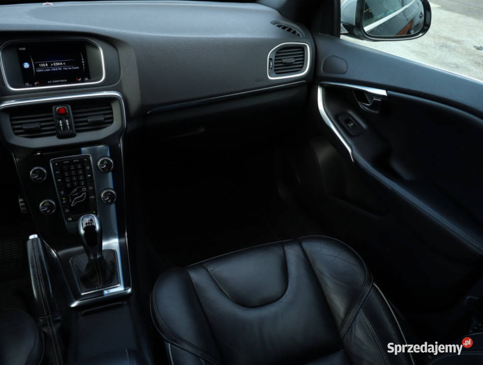 Volvo V40 20 D4 Rok produkcji 2014 Lublin