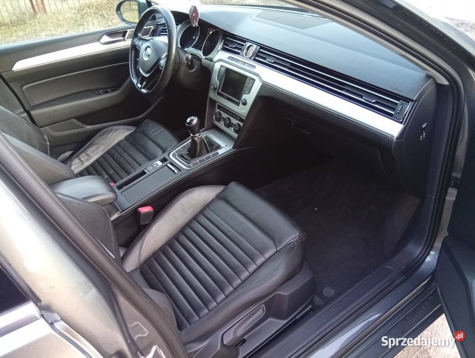 VW Passat 2015r świętokrzyskie Raków