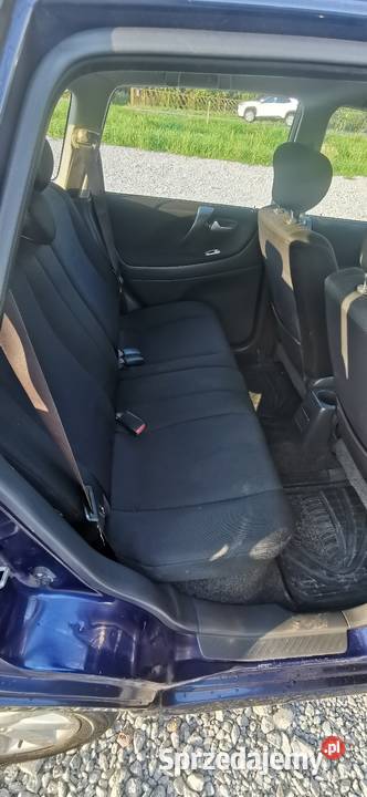 Suzuki liana 16 z lpg bez rdzy klima sprawna manualna mazowieckie Radom sprzedam