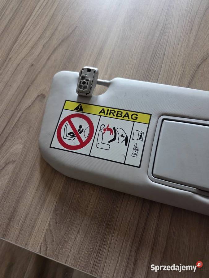 Daszki Przeciwsłoneczne z Podświetleniem Osłony i zaślepki Gliwice