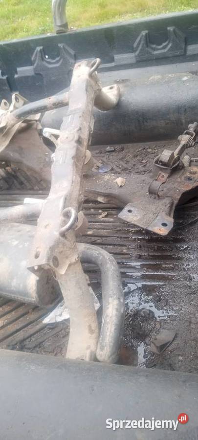 Tylna belka zawieszenia sanki Land rover