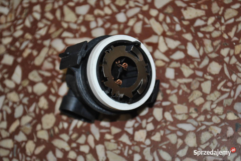 Uchwyt żarówki świateł drogowych BMW E46 OEM BMW osobowe Lampy przednie