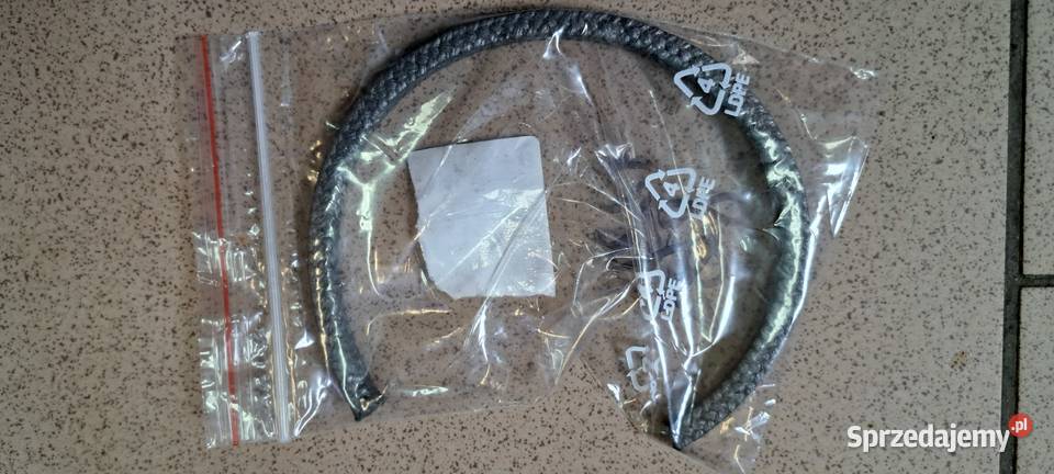 Uszczelniacz wału N900255068700 Mercedes W105 Luzino sprzedam