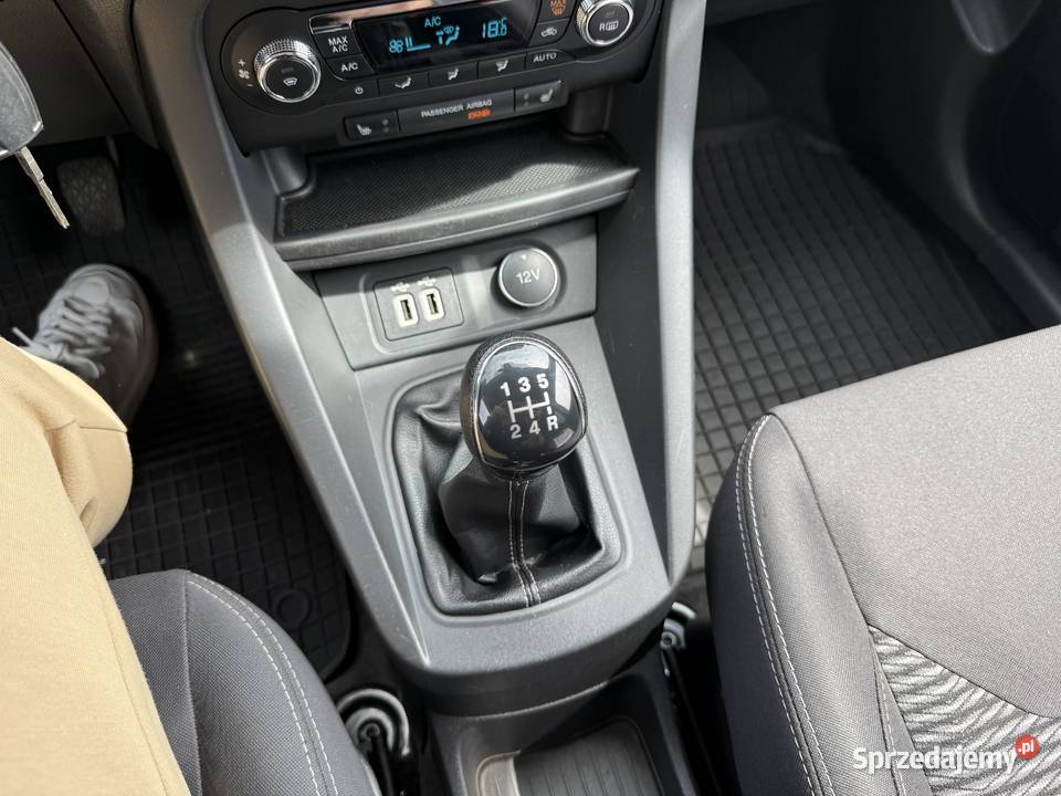 Ford KA 12 BENZYNA Klimatronik Tempomat tempomat