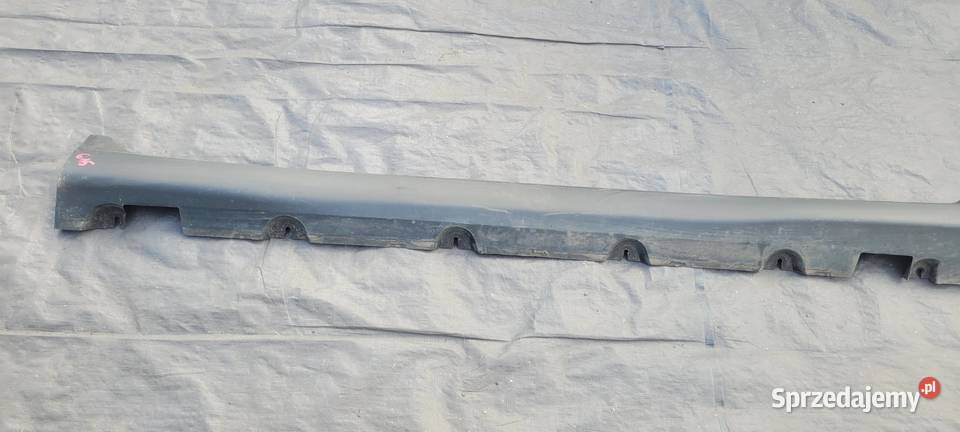 MERCEDES GLC W253 X253 LISTWA PROGOWA PRAWA osobowe