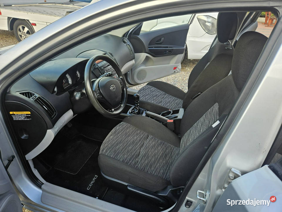 Kia Ceed Opłacona Zdrowa Zadbana z Klimą 4/5 Kisielice sprzedam