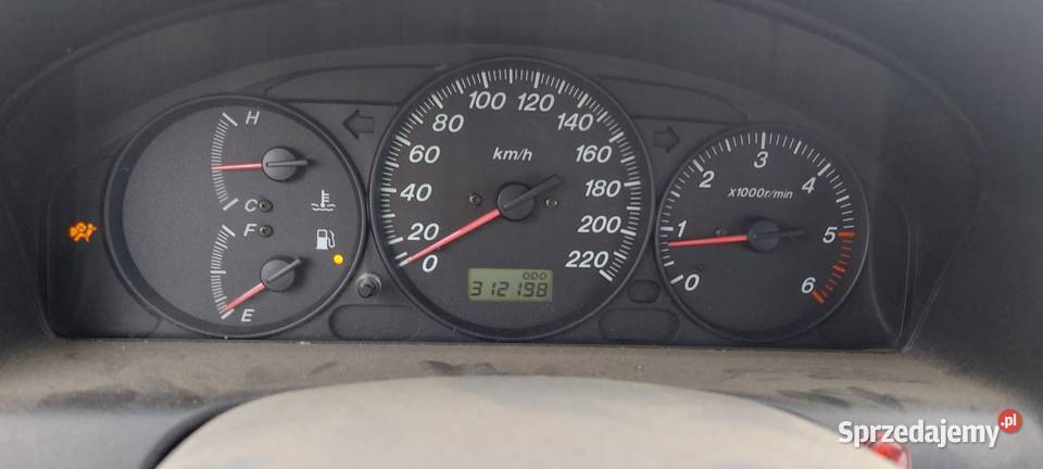 Części mazda premacy 20 DITD 101 silnik maska Hańsk-Kolonia