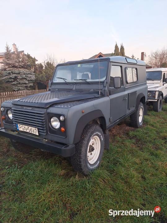 Land Rover Defender 110 Rok produkcji 1997 Gniezno