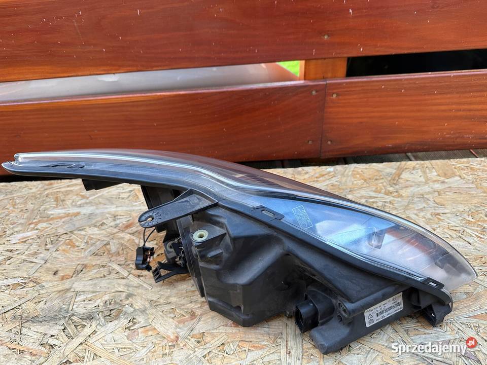 Reflektor Ford FOCUS MK2 lift OE 8M5113W030CE dolnośląskie Mirsk