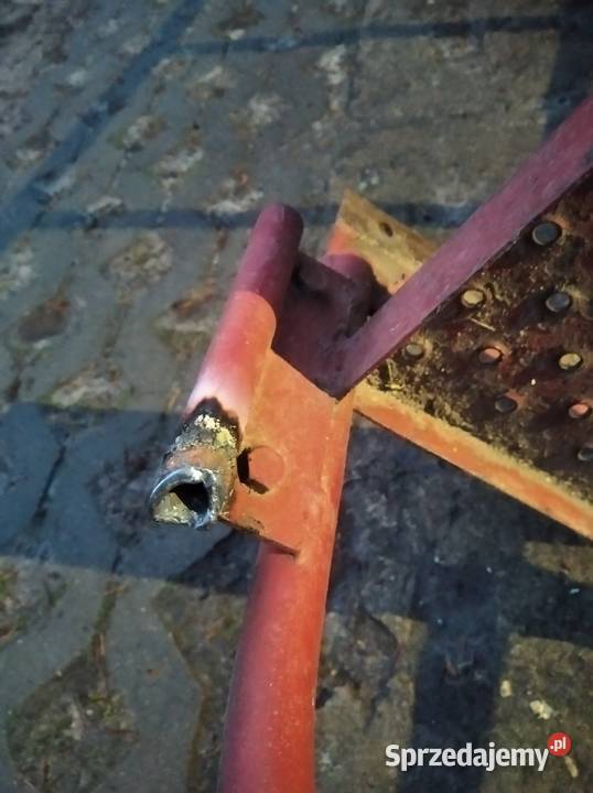 Drabinka Bizon do przyczepy Części do maszyn budowlanych sprzedam