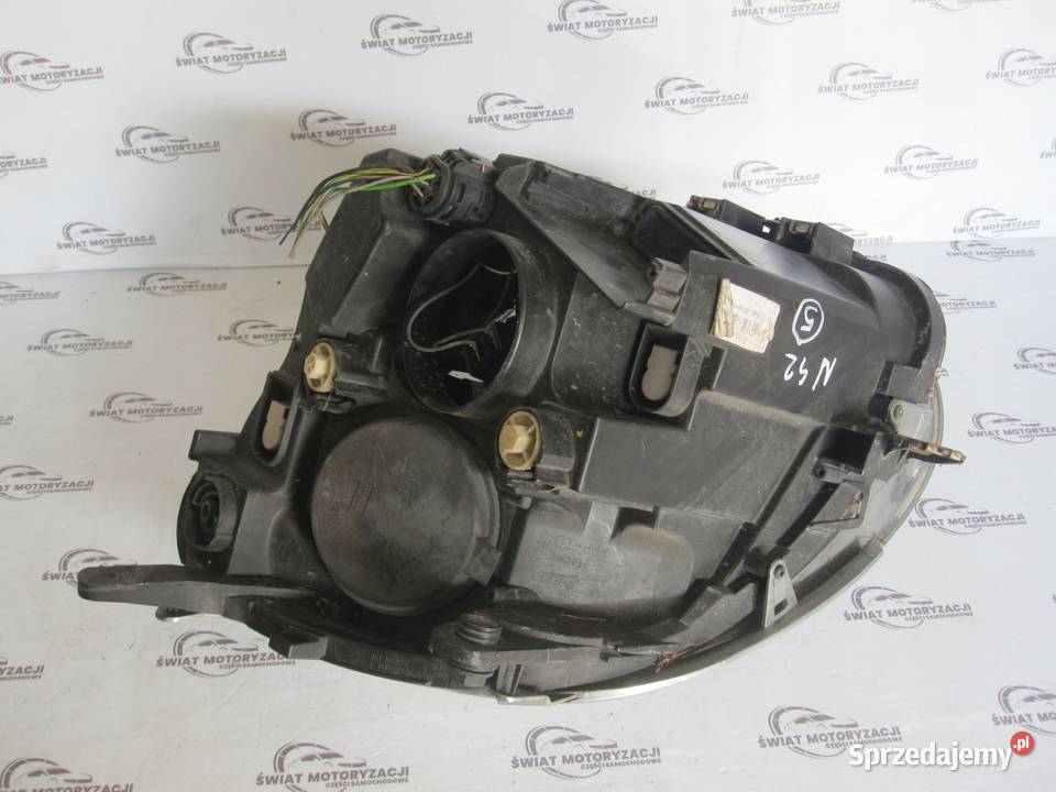 ALFA ROMEO MITO 10r lampa prawa przód 89101865 Kielce