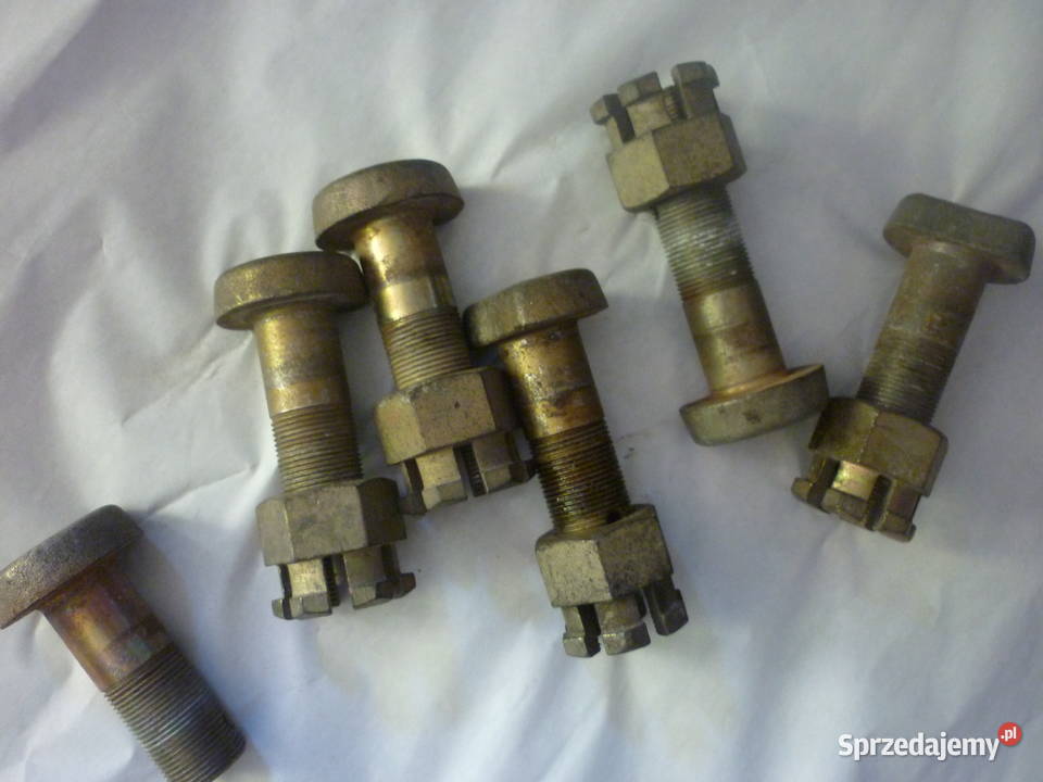 Czołg T54 55 śruby z nakrętkami