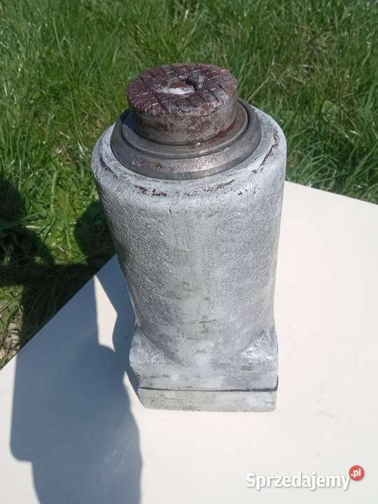 Podnośnik hydrauliczny lewarek hydrauliczny Biszcza