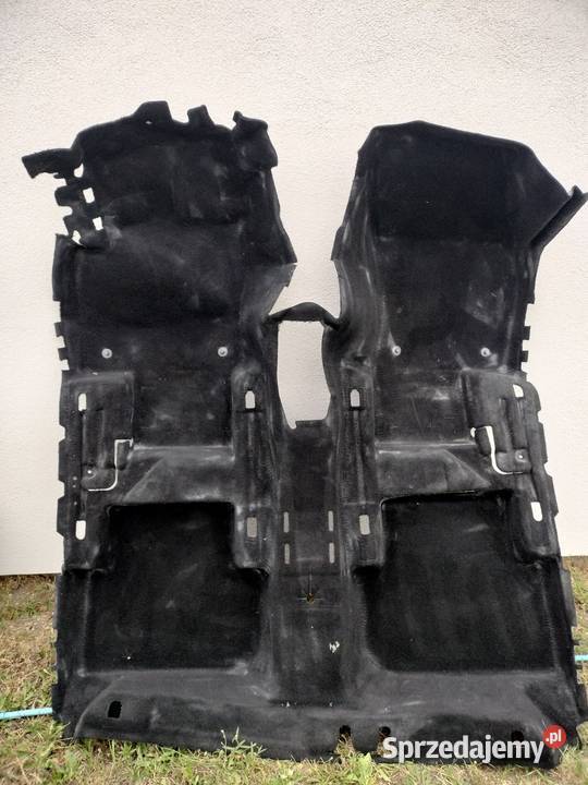 Tiguan 2 tapicerka podłogi Gruszczyn