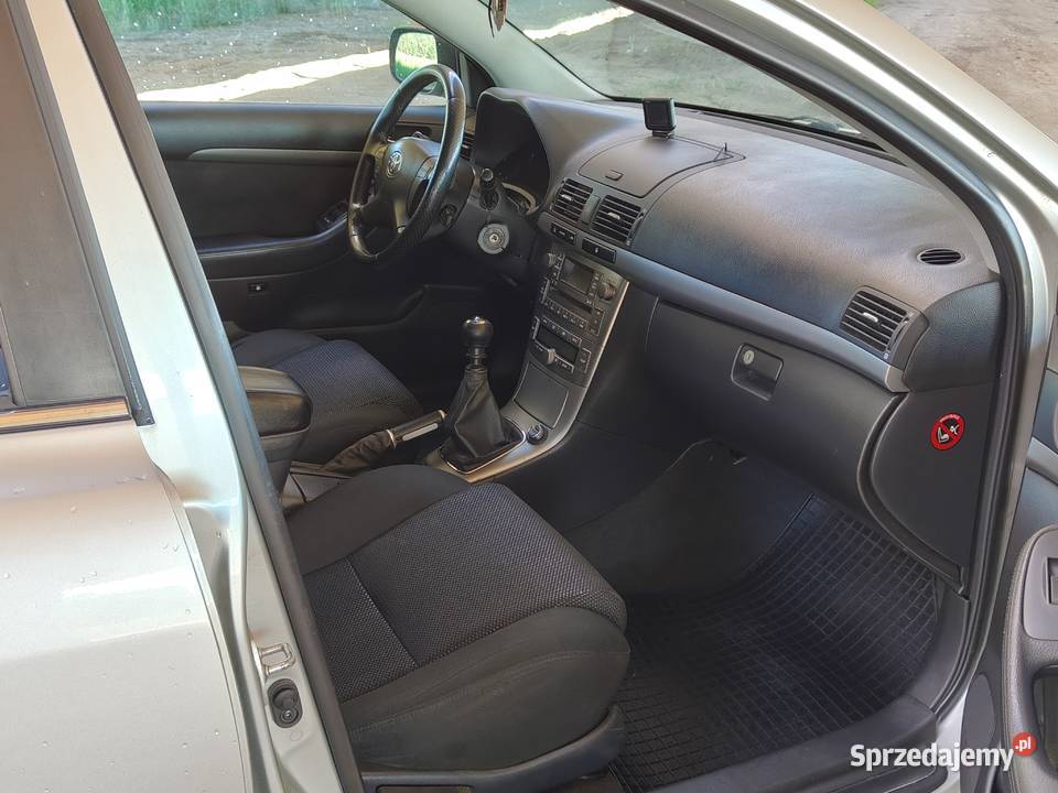 Toyota Avensis 20d4d 2007r Konin