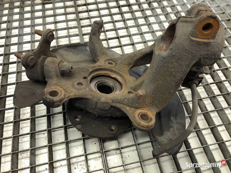 ZWROTNICA LEWY PRZÓD VW GOLF VII 16 110 Zawieszenie i amortyzacja