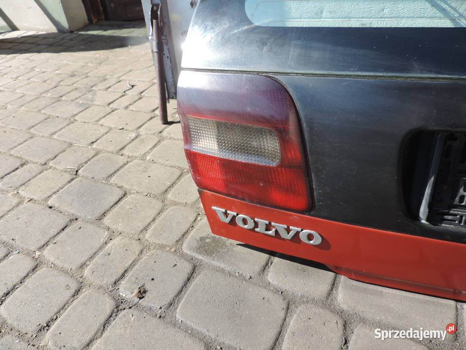 VOLVO V40 I TYLNA KLAPA BAGAŻNIKA 33822 Nowy Sącz
