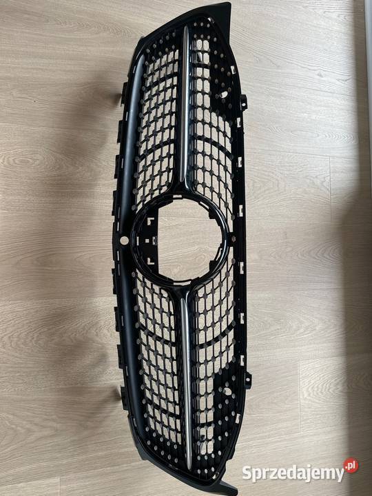 Gril Mercedes CLA 250 w 218 osobowe Gdańsk