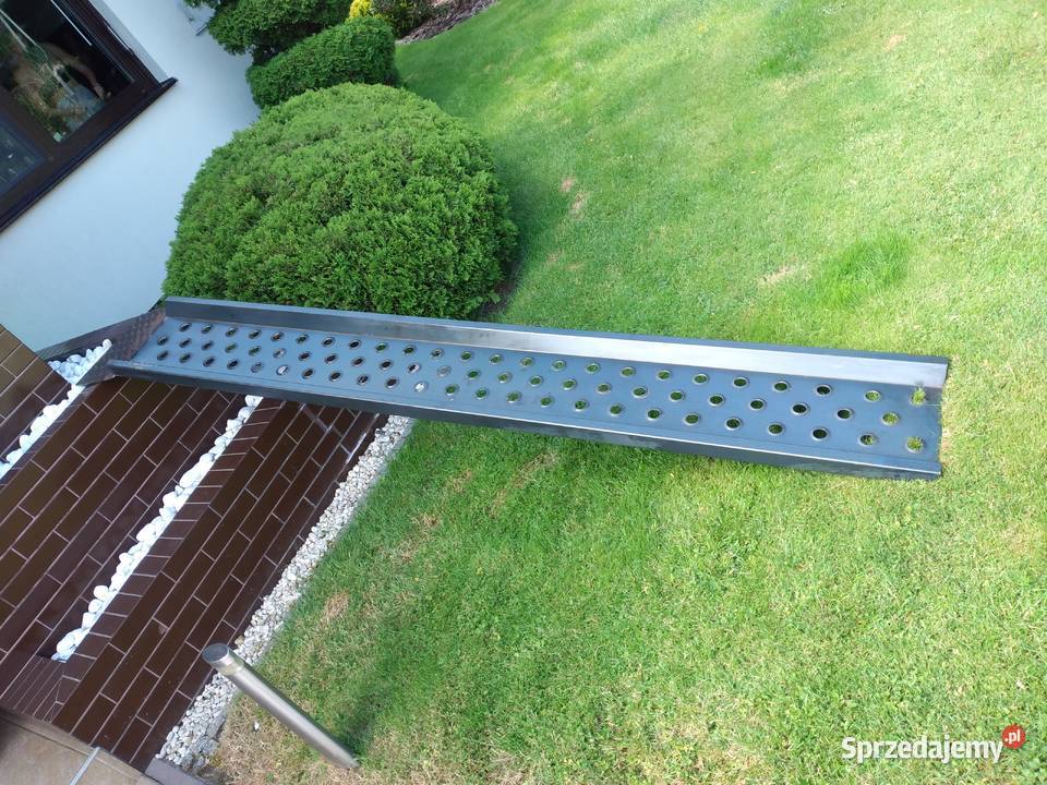 TRAPY WJAZDOWE PODJAZDY NAJAZDY STALOWE Złoczew