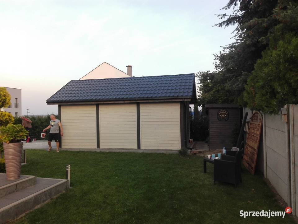 Wiata garazowa z pełna zabudową sprzedam