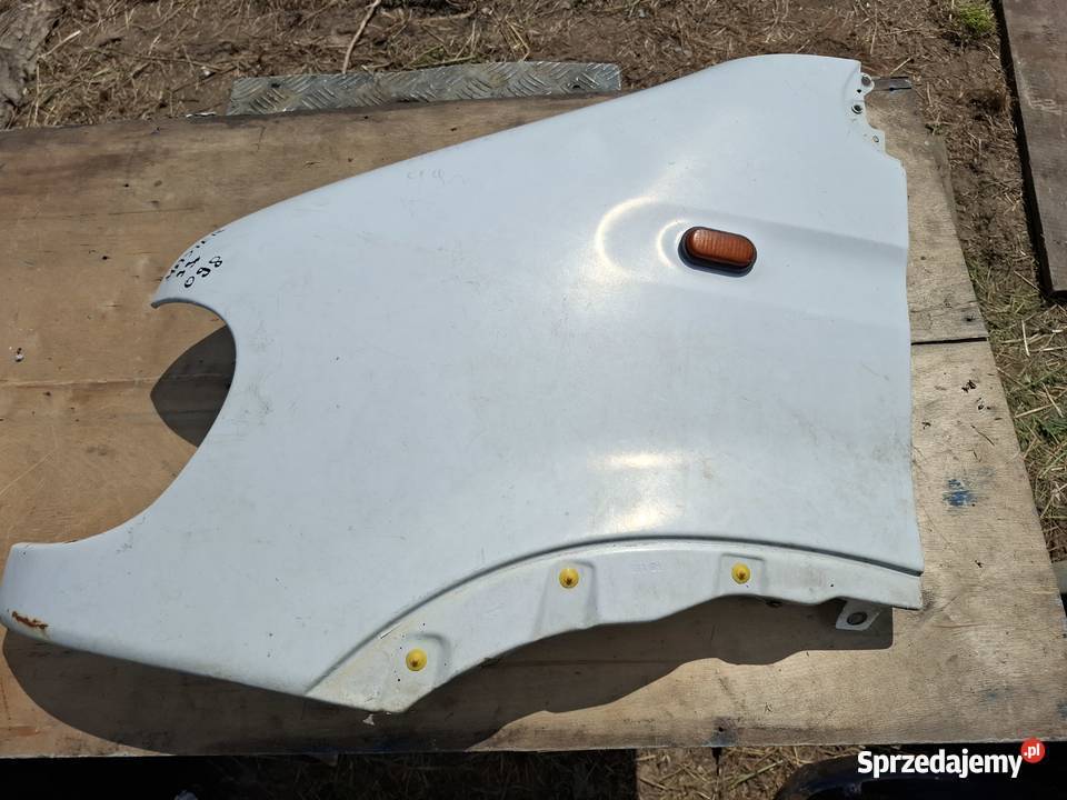 Błotnik Lewy Przód Renault Master 2