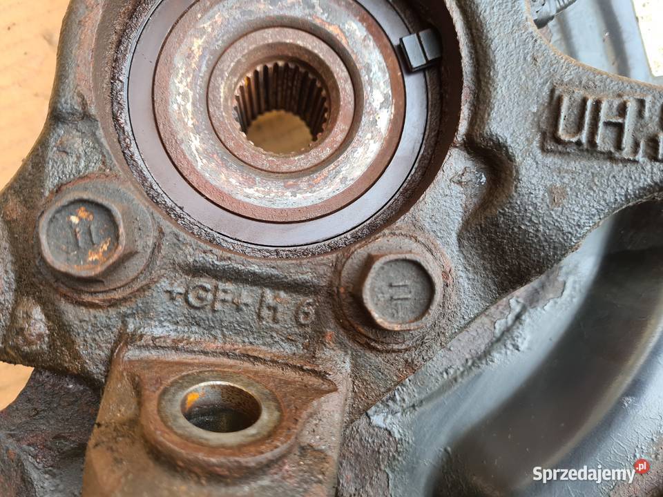 Toyota Auris II E18 zwrotnica piasta koła Legnica sprzedam