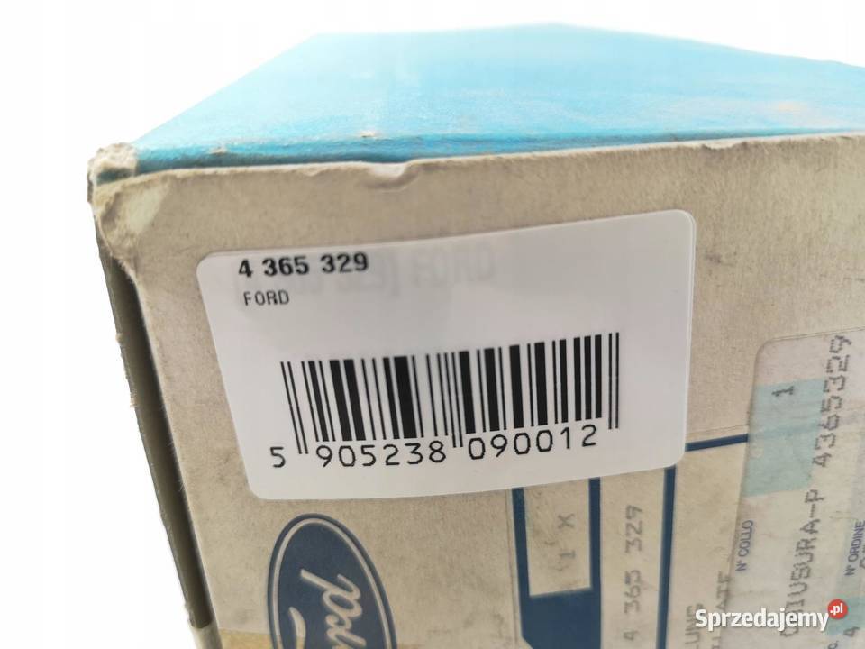 ZAMEK KLEPY TYŁ BAGAZNMIKA FORD FIEST 5 V 9903 osobowe sprzedam