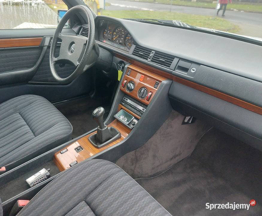 Mercedes W124 200E Piekna Sztuka Mega Super benzyna Koszalin