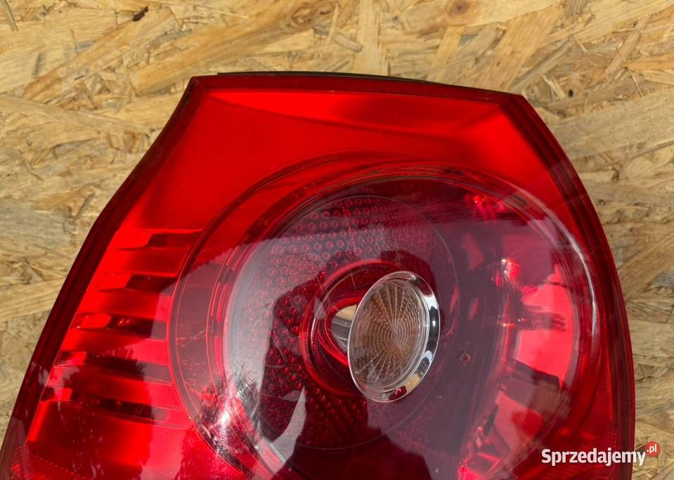 LAMPA LEWA TYLNA VOLKSWAGEN GOLF V HATCHBACK Międzychód