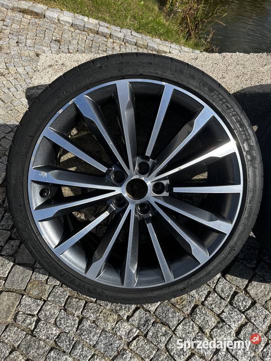 Felgi Skody Superb Phoenix Michelin Pilot Super Wągrowiec