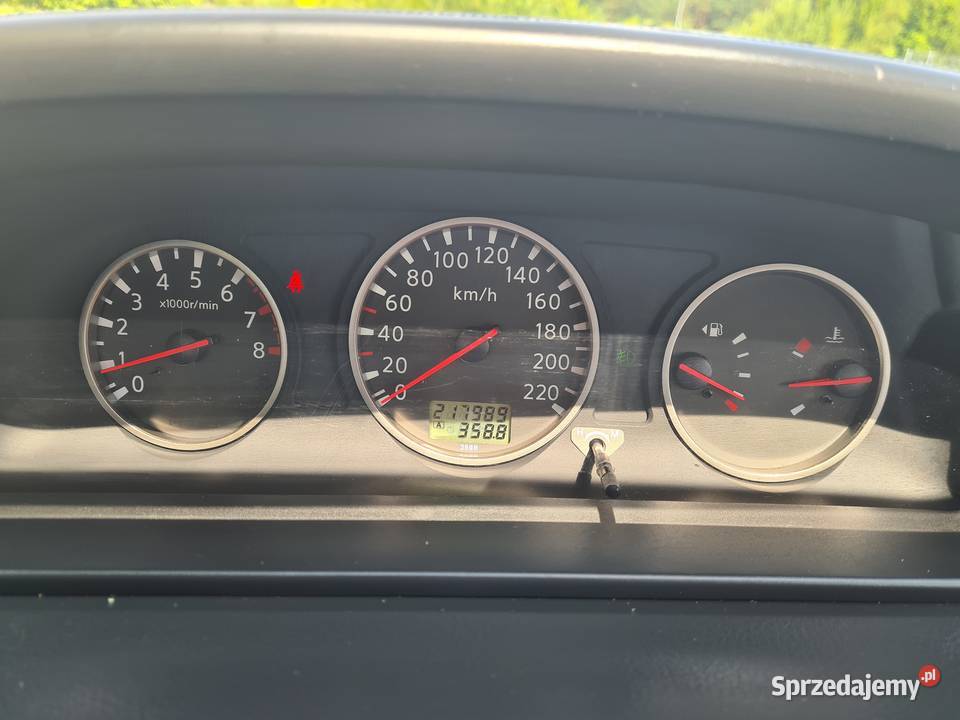 Nissan XTrail 25 benzyna 4WD Skóry 2 sztuki w kurtyny powietrzne Olsztyn