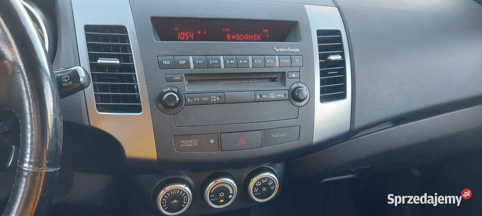 Mitsubishi Outlander 20 DID 140 7 osób Intense komputer pokładowy Gdańsk