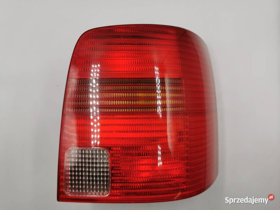 Lampa Prawy Tył Tylna Prawa VW Passat B5 Kombi Wyszków