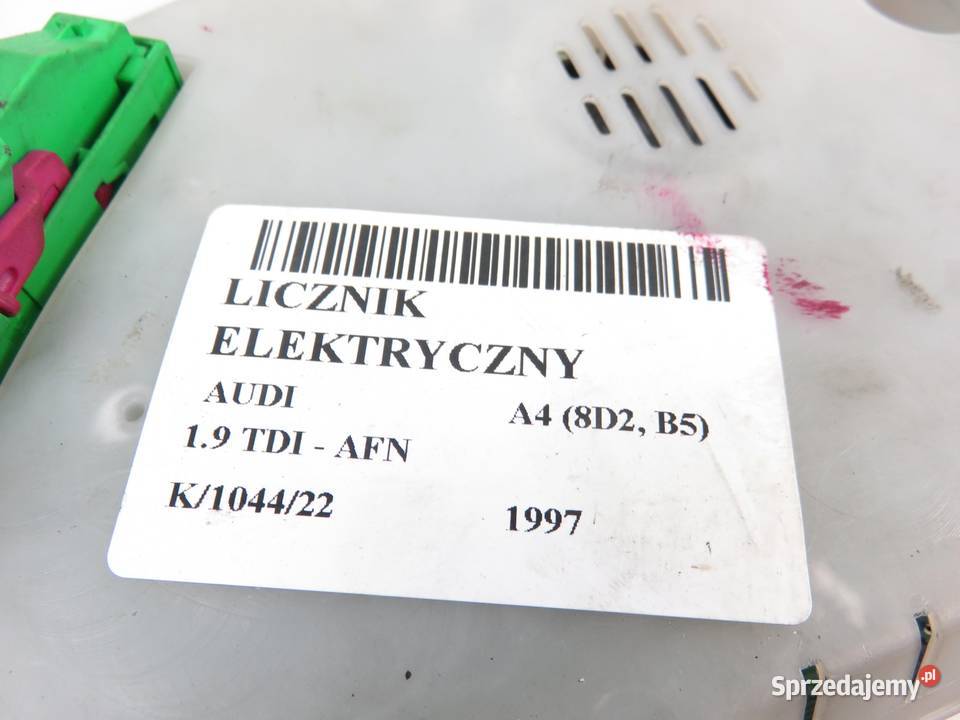 LICZNIK AUDI A4 8D2 B5 19 TDI 8D0919861A osobowe małopolskie